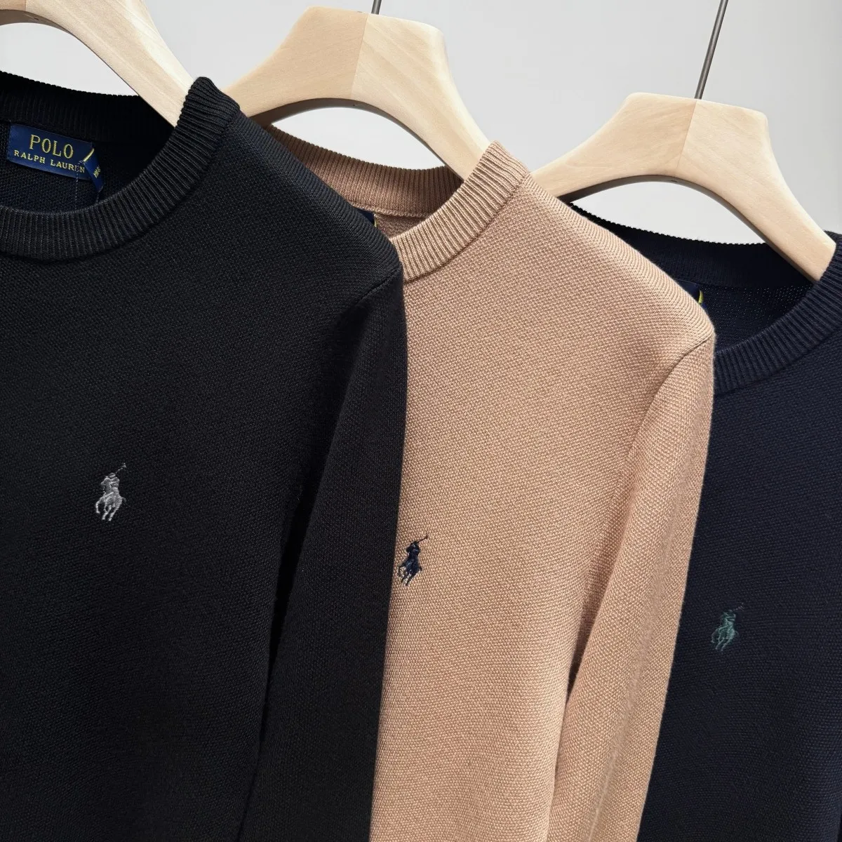 P220 Ralph Lauren crew neck sweater Color: Black Royal Blue Camel Size: S-XXL 1:1 same style, model number (RL0535)
